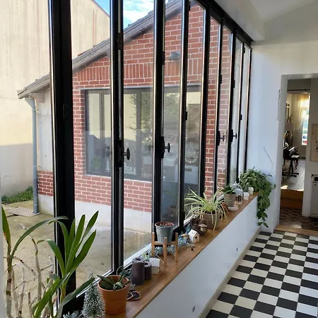 Charming Vintage House *